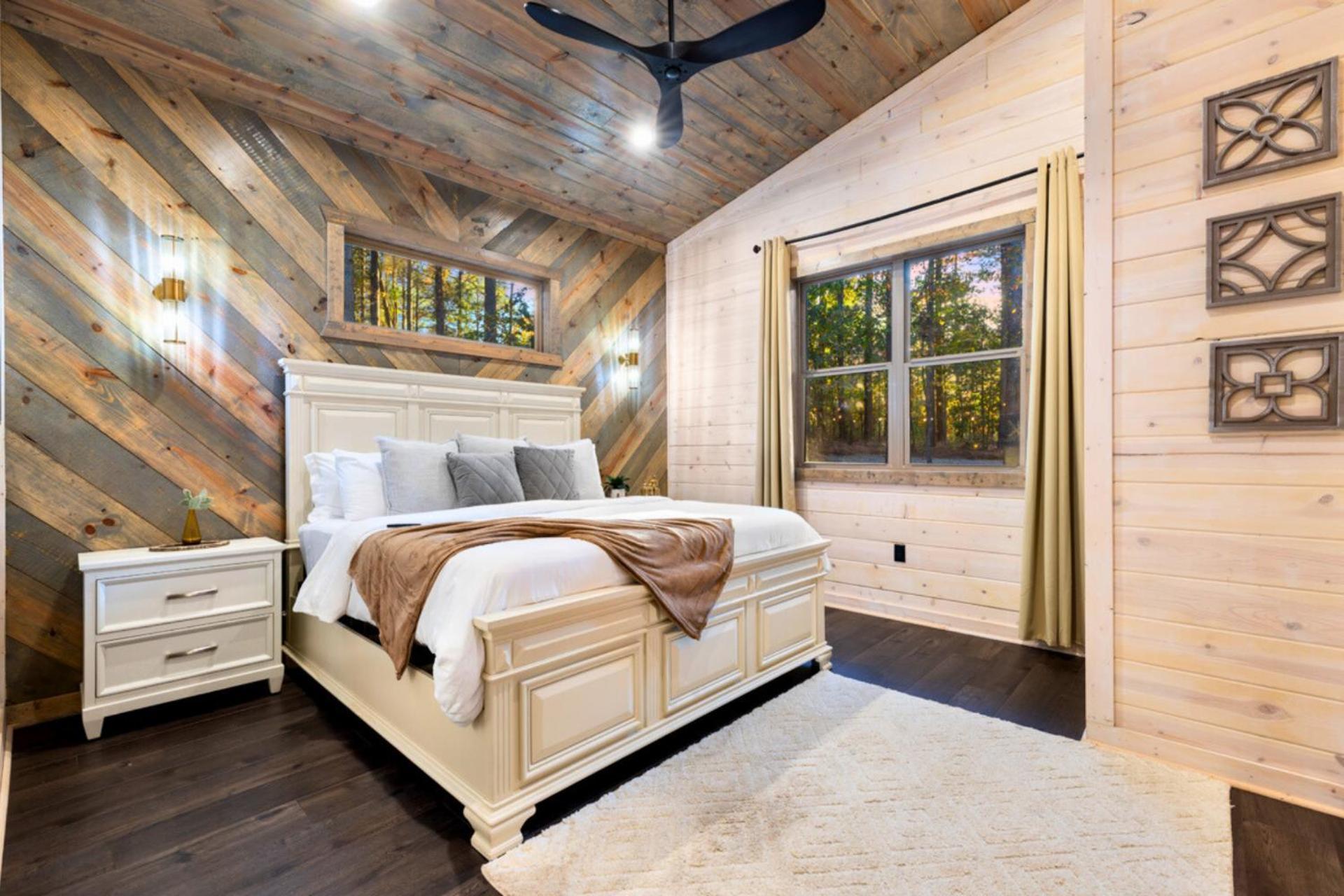 Lux,Hot Tub,Atv,Hiking,Pickleball,Firepit,Arcade Broken Bow Ngoại thất bức ảnh