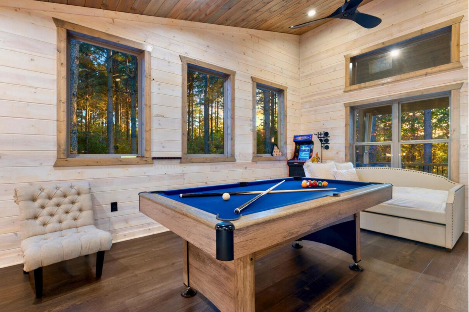 Lux,Hot Tub,Atv,Hiking,Pickleball,Firepit,Arcade Broken Bow Ngoại thất bức ảnh