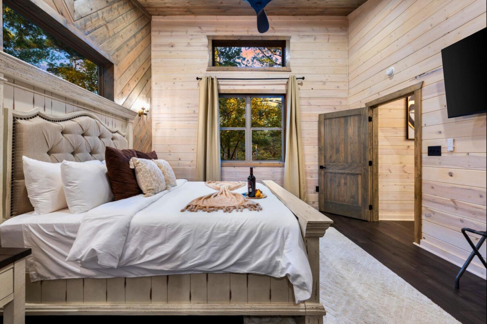 Lux,Hot Tub,Atv,Hiking,Pickleball,Firepit,Arcade Broken Bow Ngoại thất bức ảnh